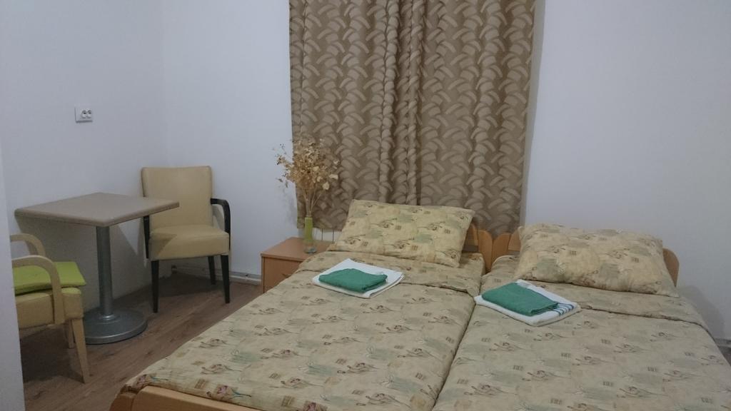 Bed and Breakfast Musical Pansion Radgost, Berg Rtanj Exterior foto
