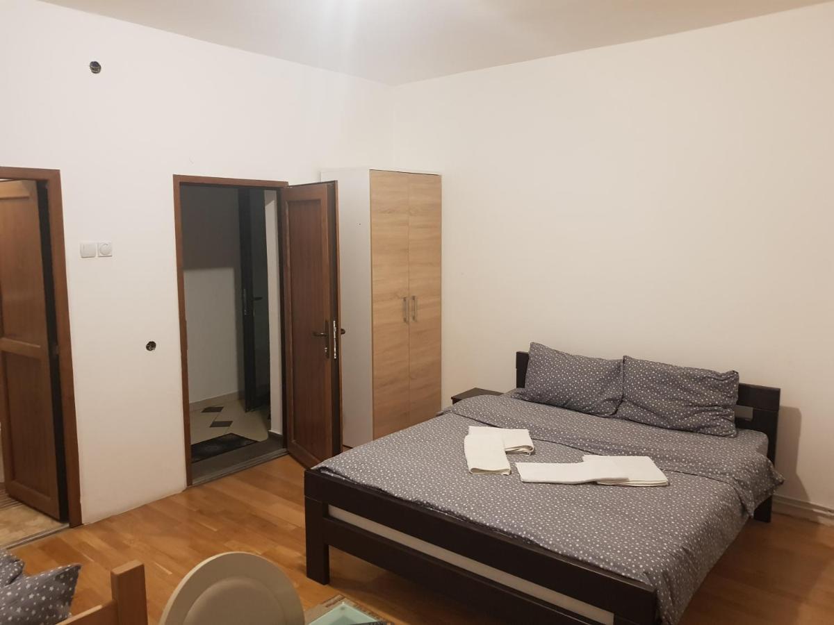 Bed and Breakfast Musical Pansion Radgost, Berg Rtanj Exterior foto